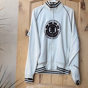 Element Men's off White and Black